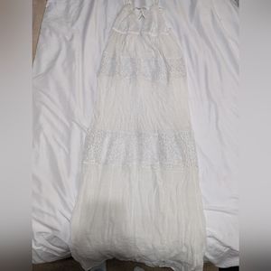 White with lace summer/beach cover